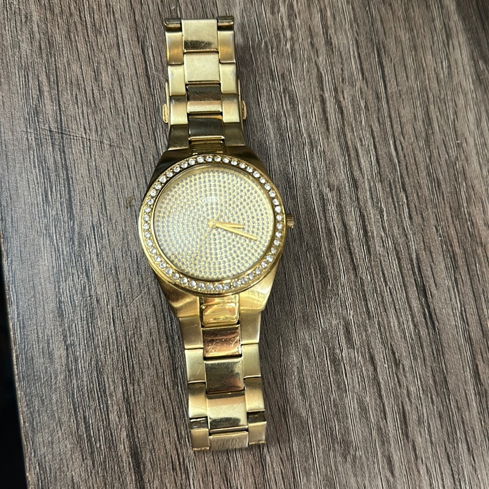 Guess Watch